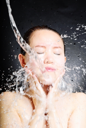 The Science Behind Cleansing: How Face Washes Really Work on Your Skin