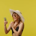 Jetsetter’s Guide: Adapting Your Beauty Routine to International Time Zones