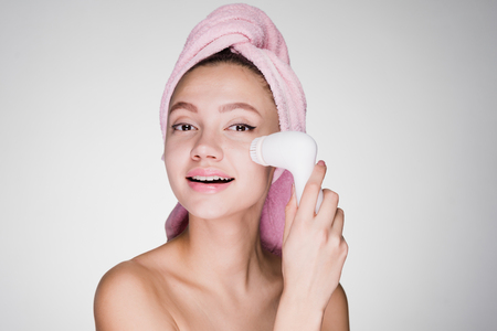 Skincare Essentials Every Woman in Her 20s Should Know