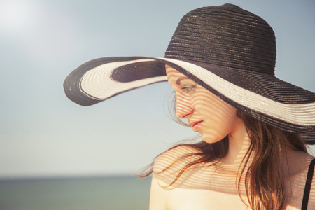 How Sunscreen Prevents Premature Aging: Ingredients and Formulations That Work