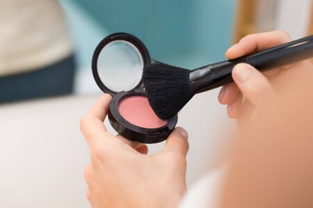 The Rise of Virtual Makeup Artists: Technology and TikTok’s Role in Beauty Innovation