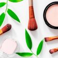 How to Approach Makeup with Confidence and Responsibility as a Teen