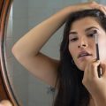 How to Achieve the ‘No-Makeup’ Makeup Look Using Blush and Bronzer