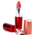 Glowy Like J.Lo: The Ultimate Guide to Radiant Skin and Bronze Makeup