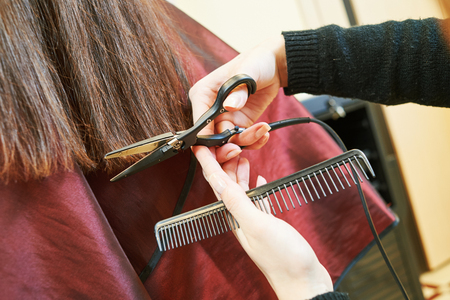 How to Incorporate At-Home Hair Removal Into Your Beauty Routine
