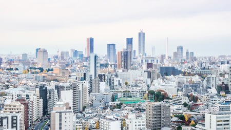 How Climate and Pollution in U.S. Cities Contribute to Acne Breakouts