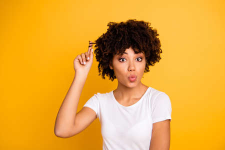 How to Choose the Right At-Home Hair Removal Device for Your Skin Tone